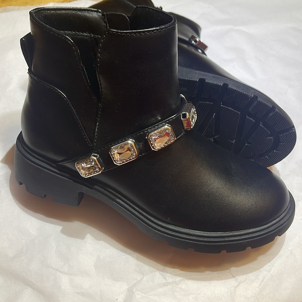 Black zipper boots with rhinestones Catalina